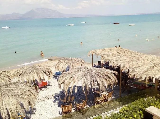 Athanasia Villa Nerántza